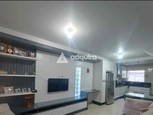 Sobrado com 75m² 2 quartos e 1 banheiro, à venda, no bairro Nova Rússia em Ponta Grossa