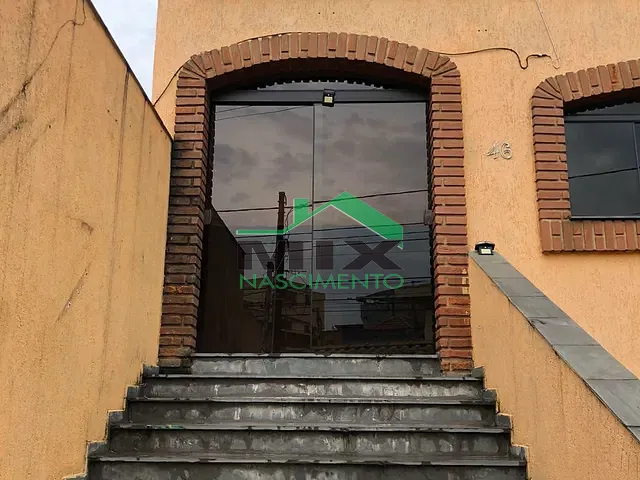 Sobrado com 450m² 3 quartos e 3 banheiros, à venda, no bairro Taboão em São Bernardo do Campo