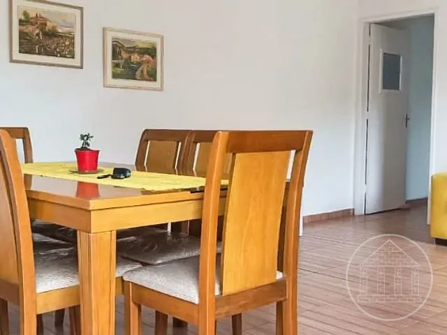Sobrado com 200m² 2 quartos e 1 banheiro, à venda, no bairro Parque Brasil em São Paulo