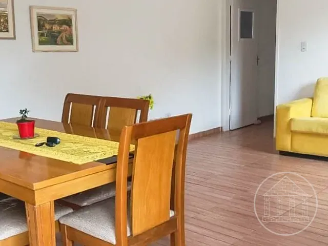 Sobrado com 200m² 2 quartos e 1 banheiro, à venda, no bairro Parque Brasil em São Paulo