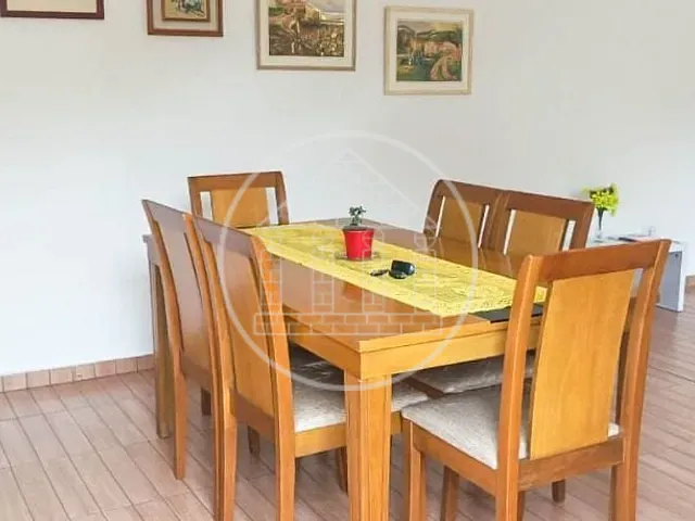 Sobrado com 200m² 2 quartos e 1 banheiro, à venda, no bairro Parque Brasil em São Paulo