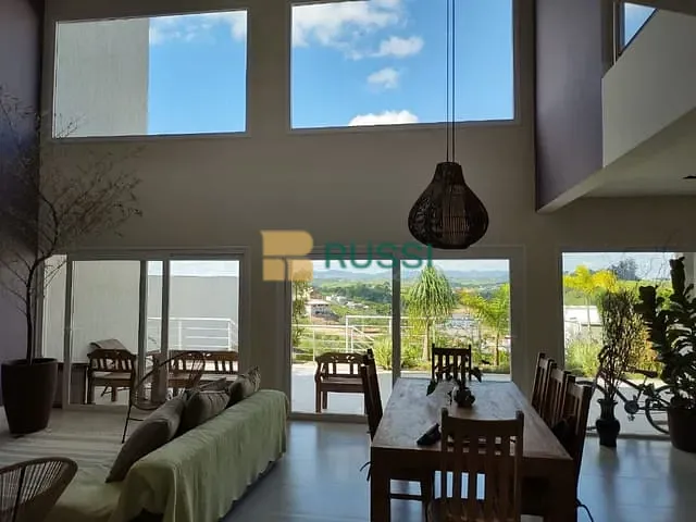 Sobrado com 1581m² 3 quartos e 5 banheiros, à venda ou para alugar, no bairro Zona de Adensamento Restrito (ZAR) em Jacareí