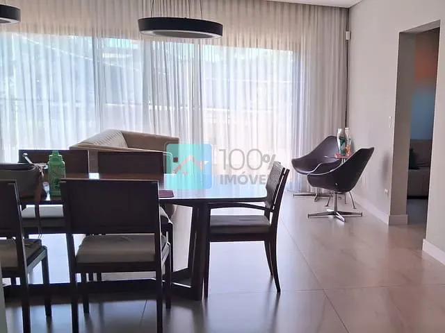 Sobrado com 450m² 6 quartos e 7 banheiros, à venda, no bairro Jardim Esplanada II em São José dos Campos