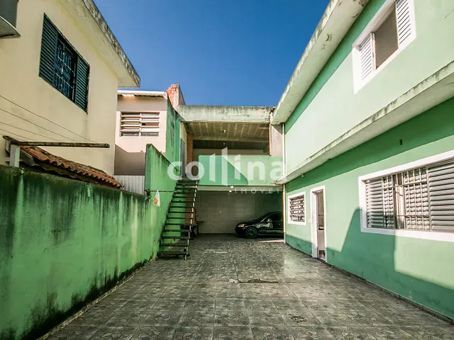 Sobrado com 250m² 4 quartos e 2 banheiros, à venda, no bairro Itaparica em Itapevi