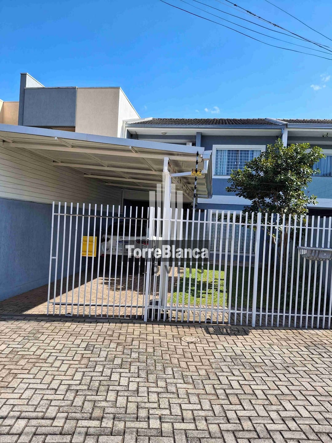 Sobrado à venda com 3 quartos, 150m² - Foto 1