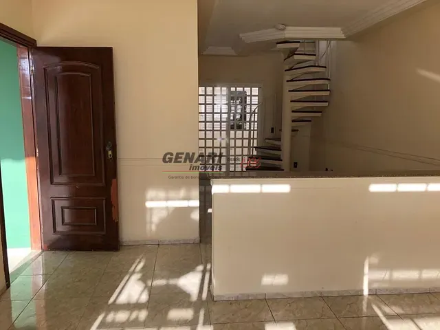 Sobrado com 380m² 4 quartos e 3 banheiros, à venda, no bairro Vila Georgina em Indaiatuba