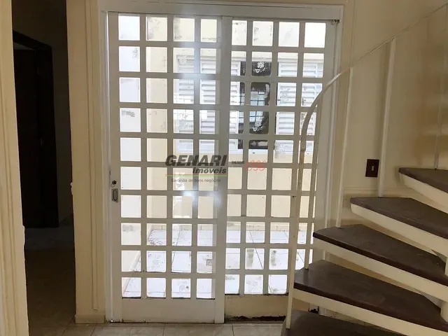 Sobrado com 380m² 4 quartos e 3 banheiros, à venda, no bairro Vila Georgina em Indaiatuba
