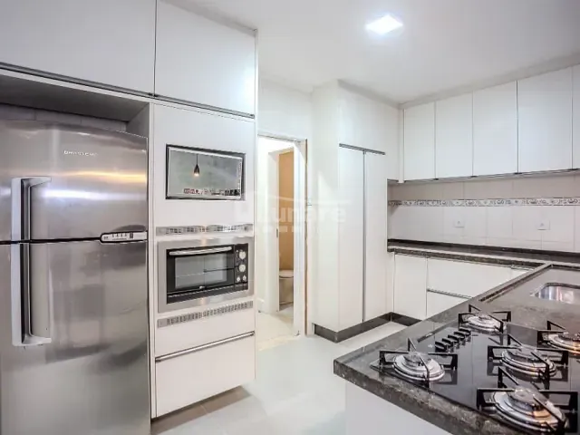 Sobrado 3 quartos e 3 banheiros, à venda, no bairro Vila Caputera em Mogi das Cruzes