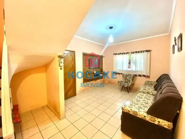 Sobrado com 140m² 3 quartos e 3 banheiros, à venda, no bairro Jardim das Indústrias em São José dos Campos