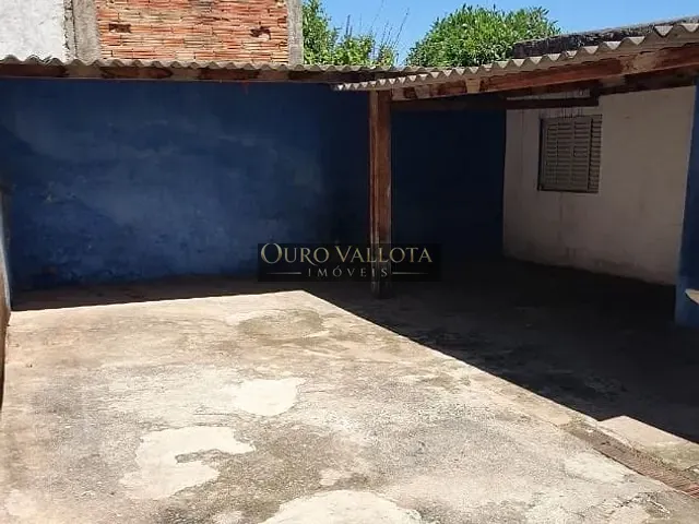 Sobrado com 250m² 3 quartos e 2 banheiros, à venda, no bairro Jardim Nova Esperança em Francisco Morato