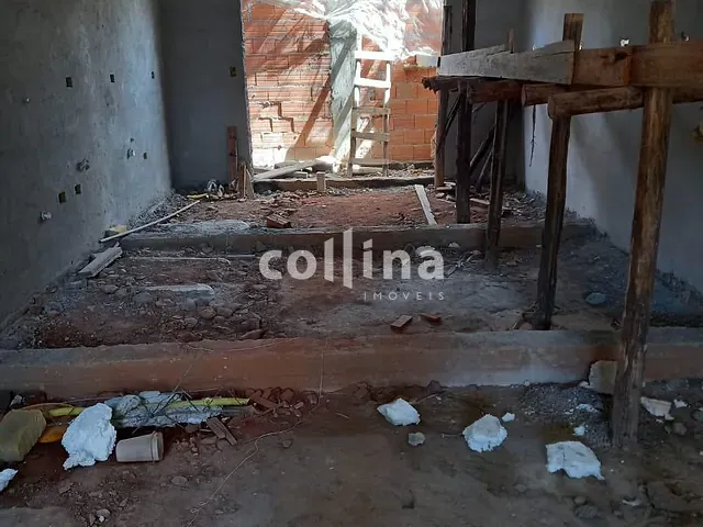 Sobrado com 162m² 3 quartos e 2 banheiros, à venda, no bairro Umuarama em Osasco