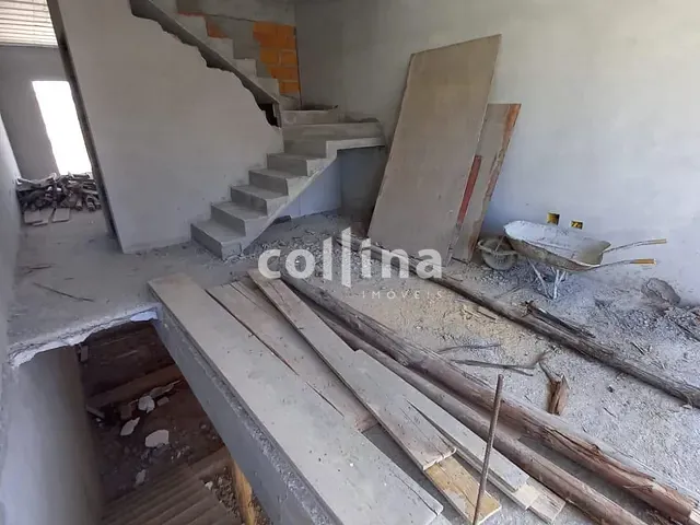 Sobrado com 162m² 3 quartos e 2 banheiros, à venda, no bairro Umuarama em Osasco