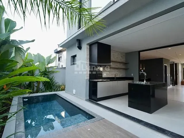 Sobrado com 274m² 4 quartos e 6 banheiros, à venda, no bairro Fazenda Rodeio em Mogi das Cruzes