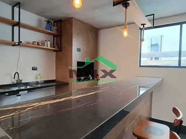 Sobrado com 135m² 2 quartos e 2 banheiros, para alugar, no bairro Taboão em Diadema