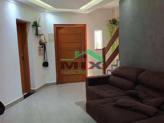 Sobrado com 135m² 2 quartos e 2 banheiros, para alugar, no bairro Taboão em Diadema