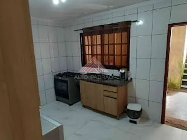 Sobrado com 125m² 2 quartos e 2 banheiros, à venda, no bairro Jardim Olinda em Mauá