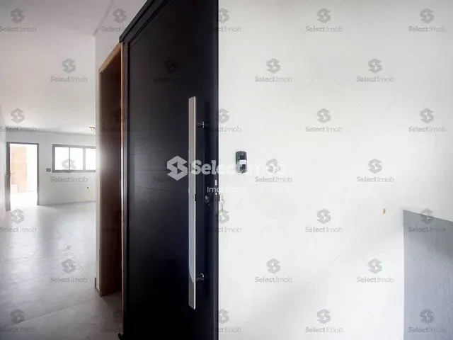 Sobrado com 216m² 3 quartos e 4 banheiros, à venda, no bairro Vila Nossa Senhora das Vitórias em Mauá