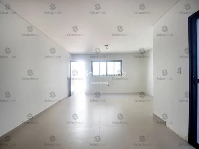 Sobrado com 216m² 3 quartos e 4 banheiros, à venda, no bairro Vila Nossa Senhora das Vitórias em Mauá