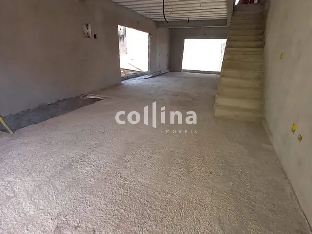 Sobrado com 220m² 3 quartos e 3 banheiros, à venda, no bairro Umuarama em Osasco