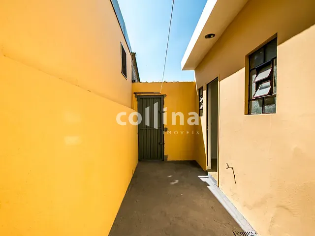 Sobrado com 300m² 2 quartos e 2 banheiros, à venda, no bairro Vila Santa Terezinha em Carapicuíba