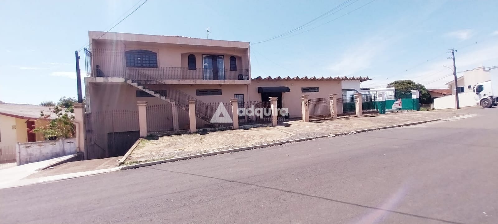 Sobrado, 1 quarto, 200 m² - Foto 1