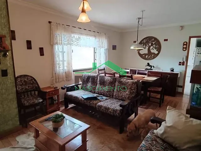 Sobrado com 200m² 4 quartos e 3 banheiros, à venda, no bairro Taboão em São Bernardo do Campo