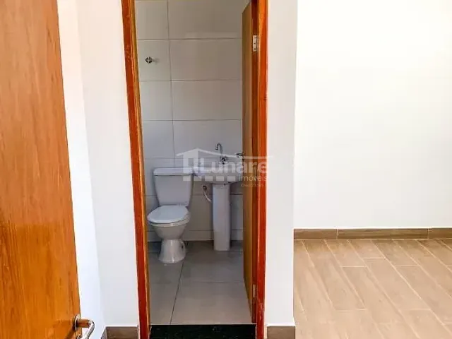 Sobrado 2 quartos e 2 banheiros, à venda, no bairro Vila São Paulo em Mogi das Cruzes