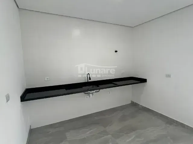 Sobrado com 123m² 3 quartos e 1 banheiro, à venda, no bairro Vila Cecília em Mogi das Cruzes