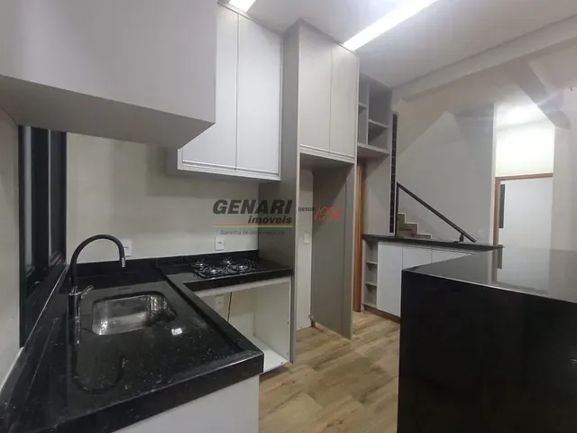 Sobrado com 177m² 3 quartos e 4 banheiros, à venda, no bairro Jardins do Império em Indaiatuba