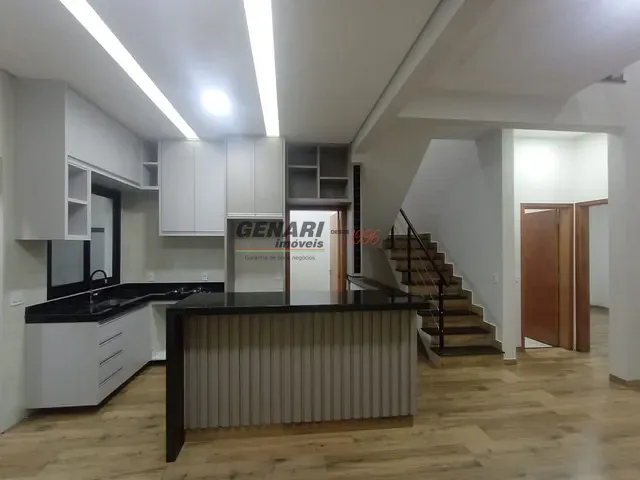 Sobrado com 177m² 3 quartos e 4 banheiros, à venda, no bairro Jardins do Império em Indaiatuba
