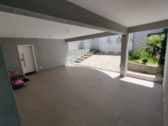 Sobrado com 260m² 4 quartos e 4 banheiros, à venda, no bairro Vila Nova Socorro em Mogi das Cruzes