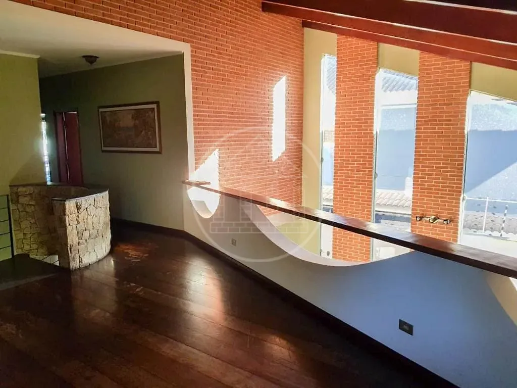 Sobrado, 3 quartos, 303 m² - Foto 4
