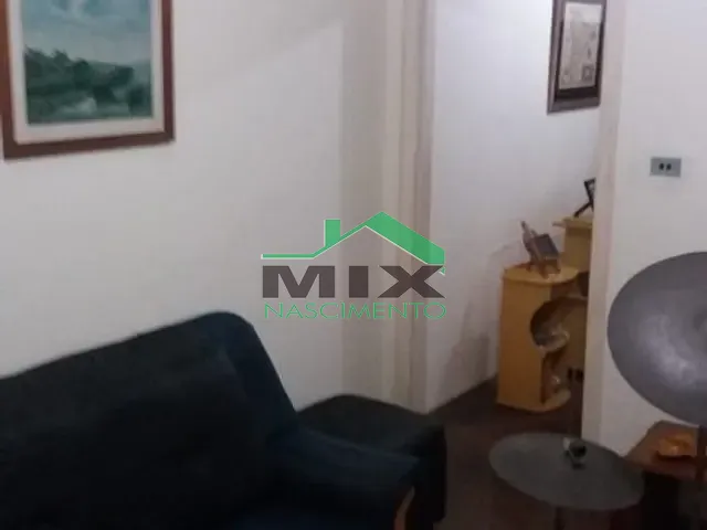 Sobrado com 184m² 3 quartos e 2 banheiros, à venda, no bairro Olímpico em São Caetano do Sul