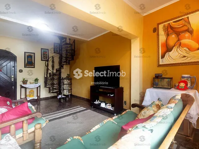 Sobrado com 285m² 4 quartos e 4 banheiros, à venda, no bairro Suíssa em Ribeirão Pires