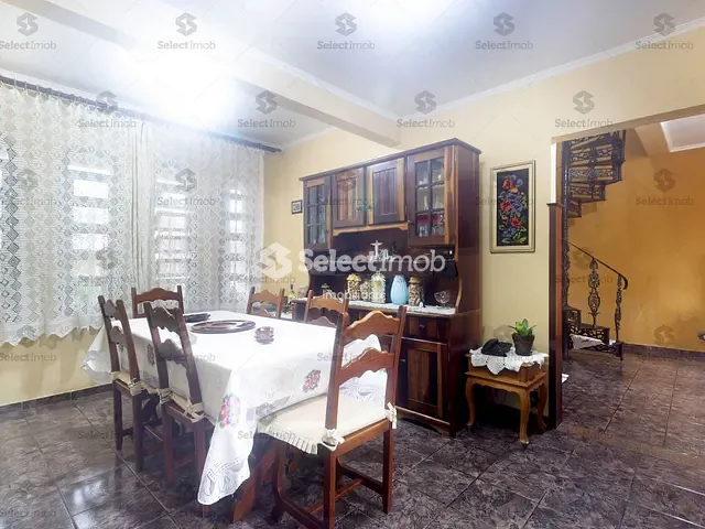 Sobrado com 285m² 4 quartos e 4 banheiros, à venda, no bairro Suíssa em Ribeirão Pires