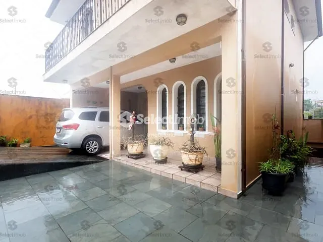 Sobrado com 285m² 4 quartos e 4 banheiros, à venda, no bairro Suíssa em Ribeirão Pires