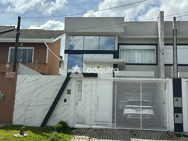 Sobrado com 156m² 3 quartos e 2 banheiros, à venda, no bairro Jardim Carvalho em Ponta Grossa