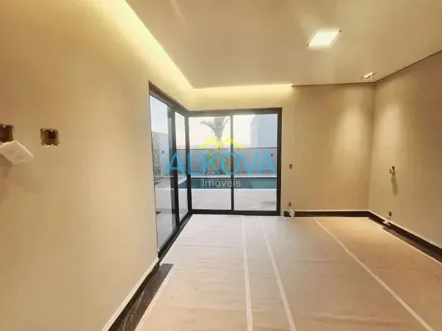 Sobrado com 600m² 4 quartos e 6 banheiros, à venda, no bairro Condomínio Residencial Colinas do Paratehy em São José dos Campos