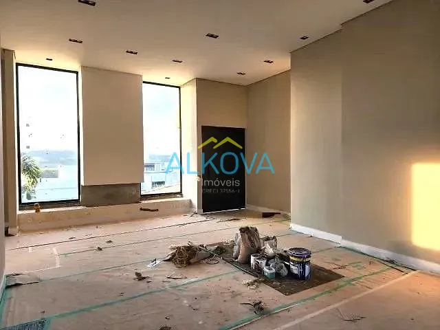 Sobrado com 600m² 4 quartos e 6 banheiros, à venda, no bairro Condomínio Residencial Colinas do Paratehy em São José dos Campos