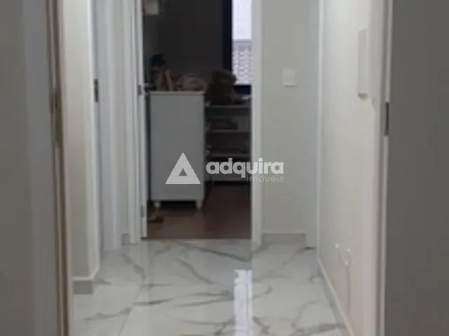 Sobrado com 160m² 3 quartos e 2 banheiros, à venda, no bairro Jardim Carvalho em Ponta Grossa