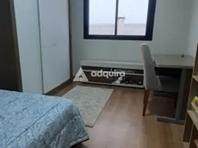 Sobrado com 160m² 3 quartos e 2 banheiros, à venda, no bairro Jardim Carvalho em Ponta Grossa