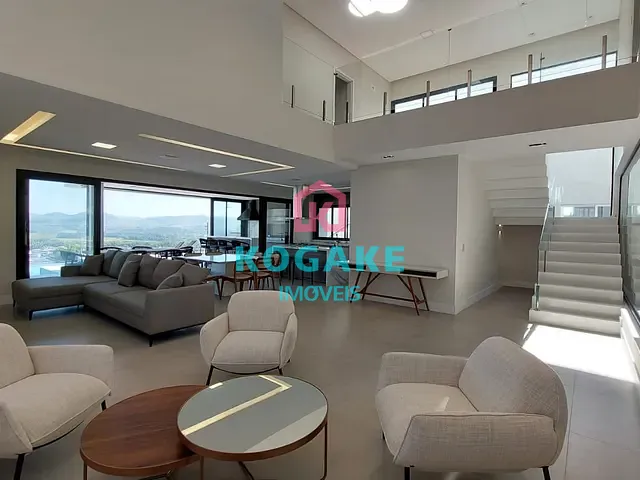 Sobrado com 540m² 5 quartos e 6 banheiros, à venda, no bairro Condomínio Residencial Alphaville II em São José dos Campos