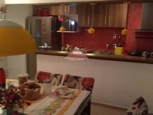 Sobrado com 180m² 3 quartos e 2 banheiros, à venda, no bairro Parque das Américas em Mauá