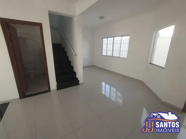 Sobrado com 60m² 3 quartos e 2 banheiros, para alugar, no bairro Vila Prudente (Zona Leste) em São Paulo