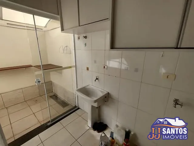 Sobrado com 60m² 3 quartos e 2 banheiros, para alugar, no bairro Vila Prudente (Zona Leste) em São Paulo