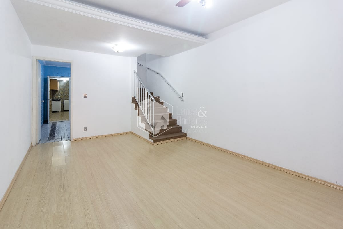 Sobrado à venda com 3 quartos, 130m² - Foto 3