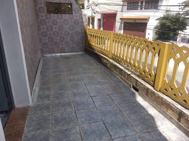 Sobrado com 300m² 4 quartos e 4 banheiros, à venda ou para alugar, no bairro Cambuci em São Paulo