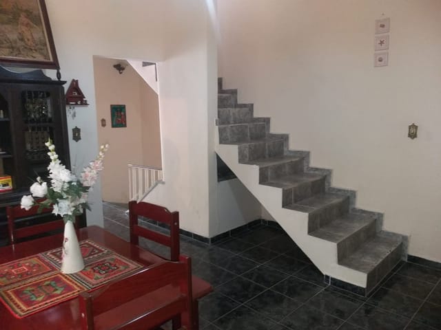Sobrado com 300m² 4 quartos e 4 banheiros, à venda ou para alugar, no bairro Cambuci em São Paulo