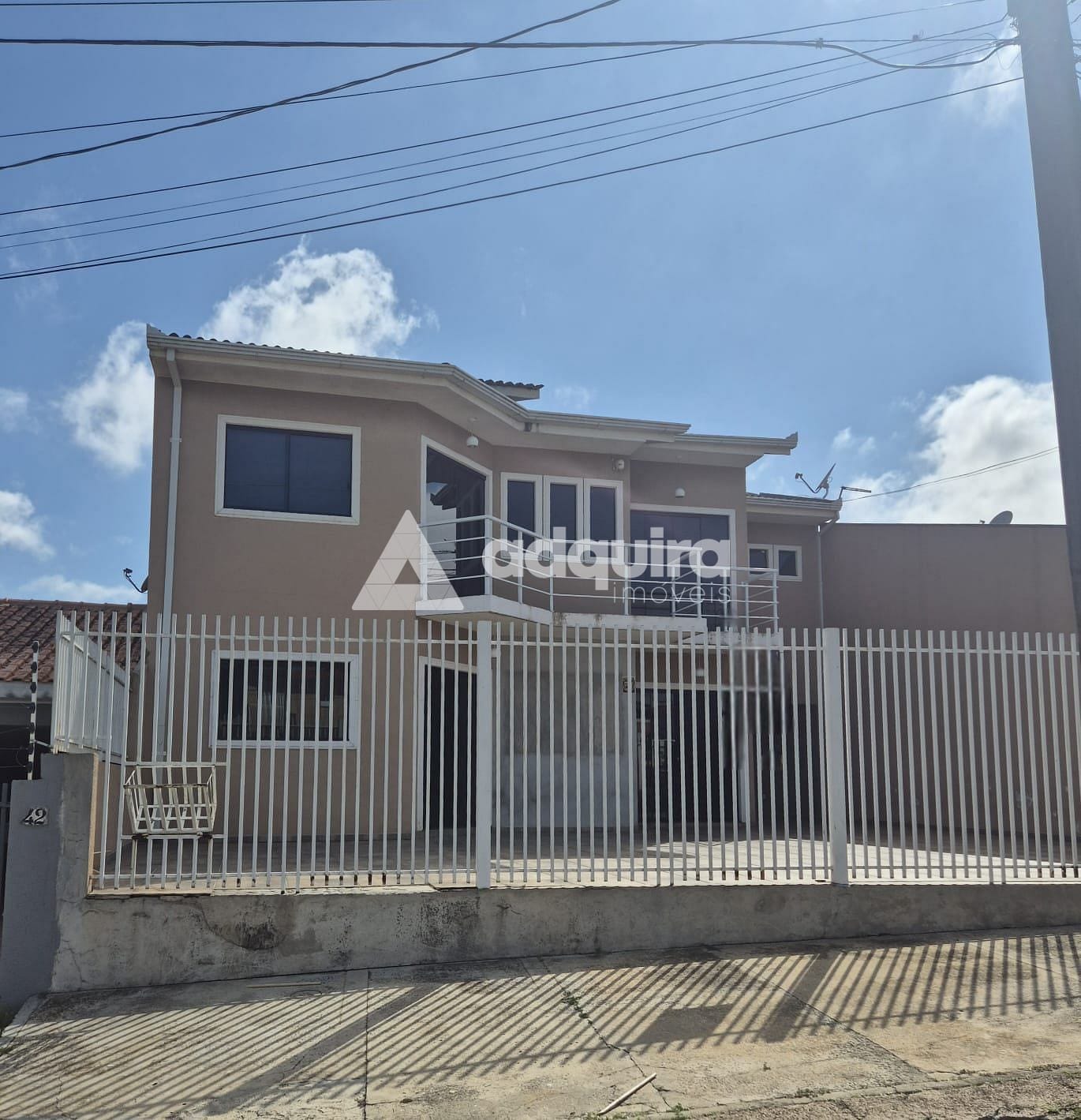 Sobrado, 3 quartos, 215 m² - Foto 2