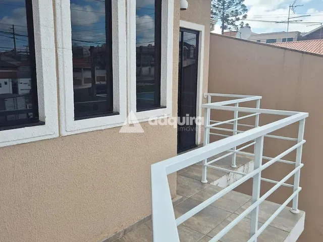 Sobrado com 468m² 3 quartos e 4 banheiros, à venda, no bairro Neves em Ponta Grossa